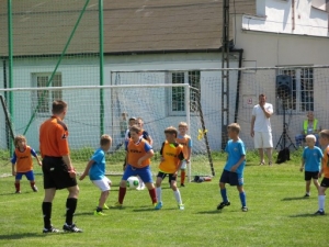 6 i 8 miejsce na turnieju 2004/05/06 organizowanym przez GKS Świt
