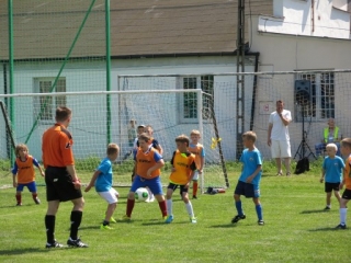 6 i 8 miejsce na turnieju 2004/05/06 organizowanym przez GKS Świt